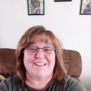 Meet your Posher, Nikki